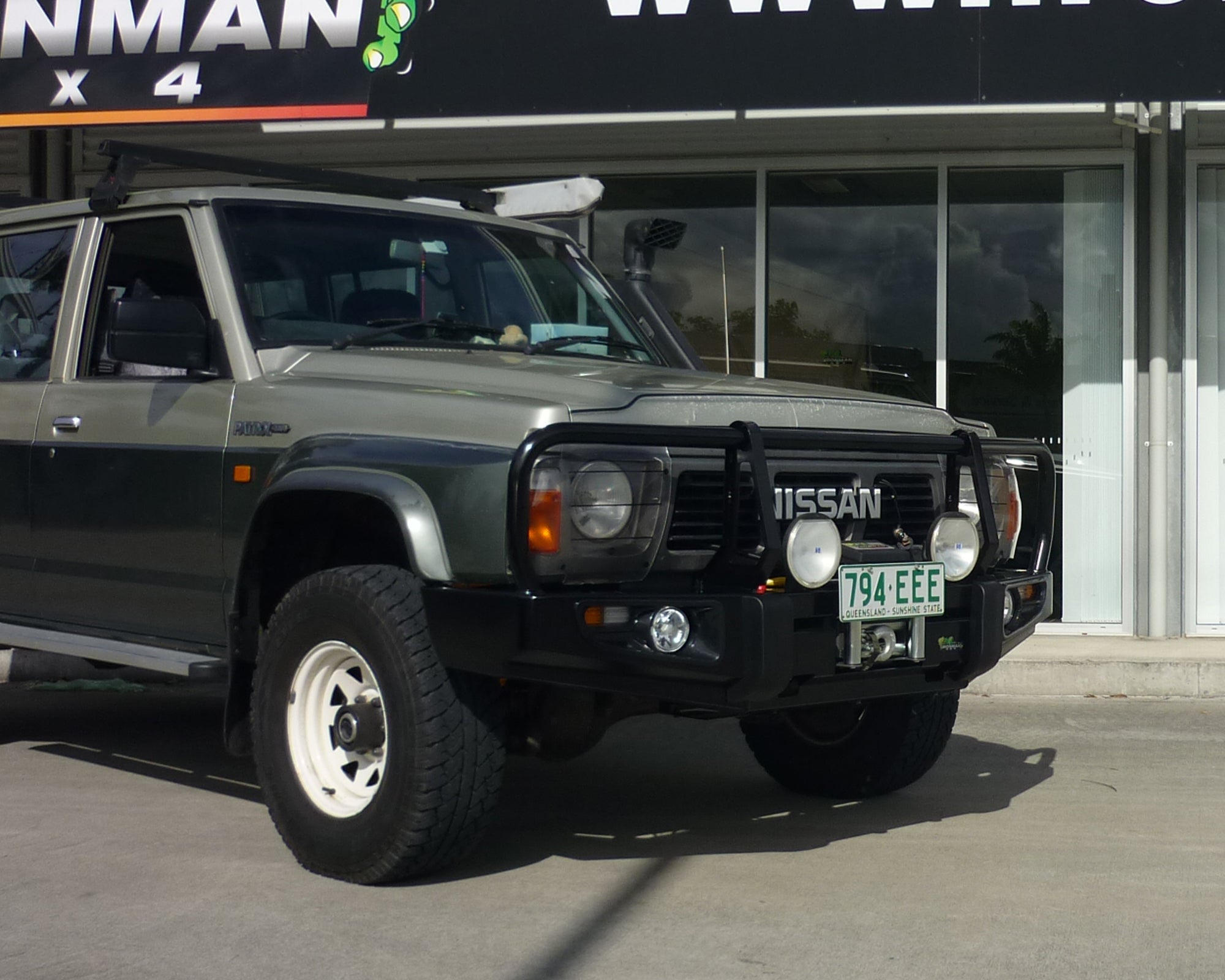 Deluxe Bull Bar – Ironman 4x4 International