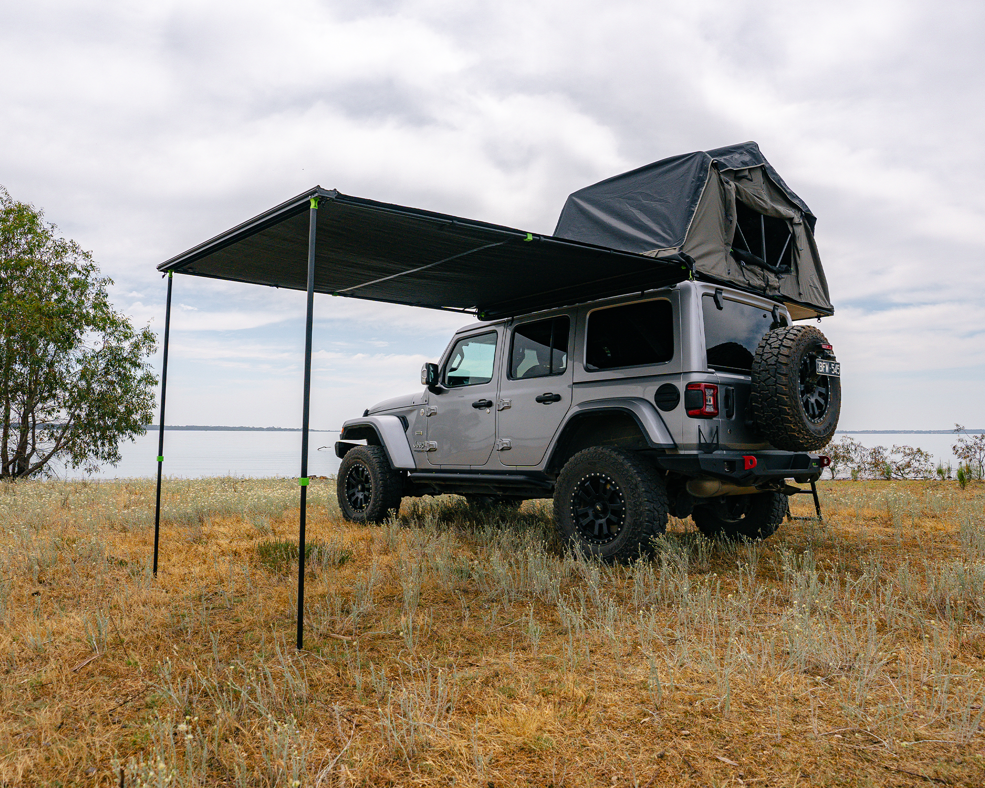 Deltawing 90° Awning (2m x 2.5m)