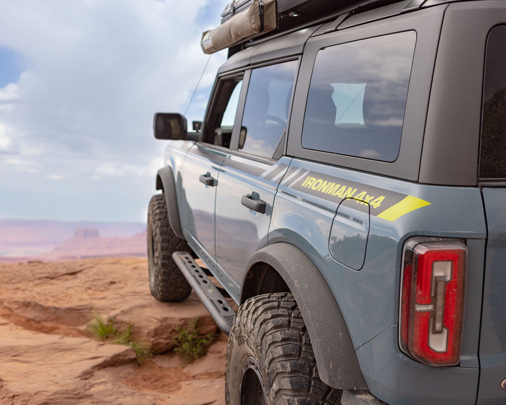 Raid Heavy Duty Side Steps for Ford Bronco (2021+)