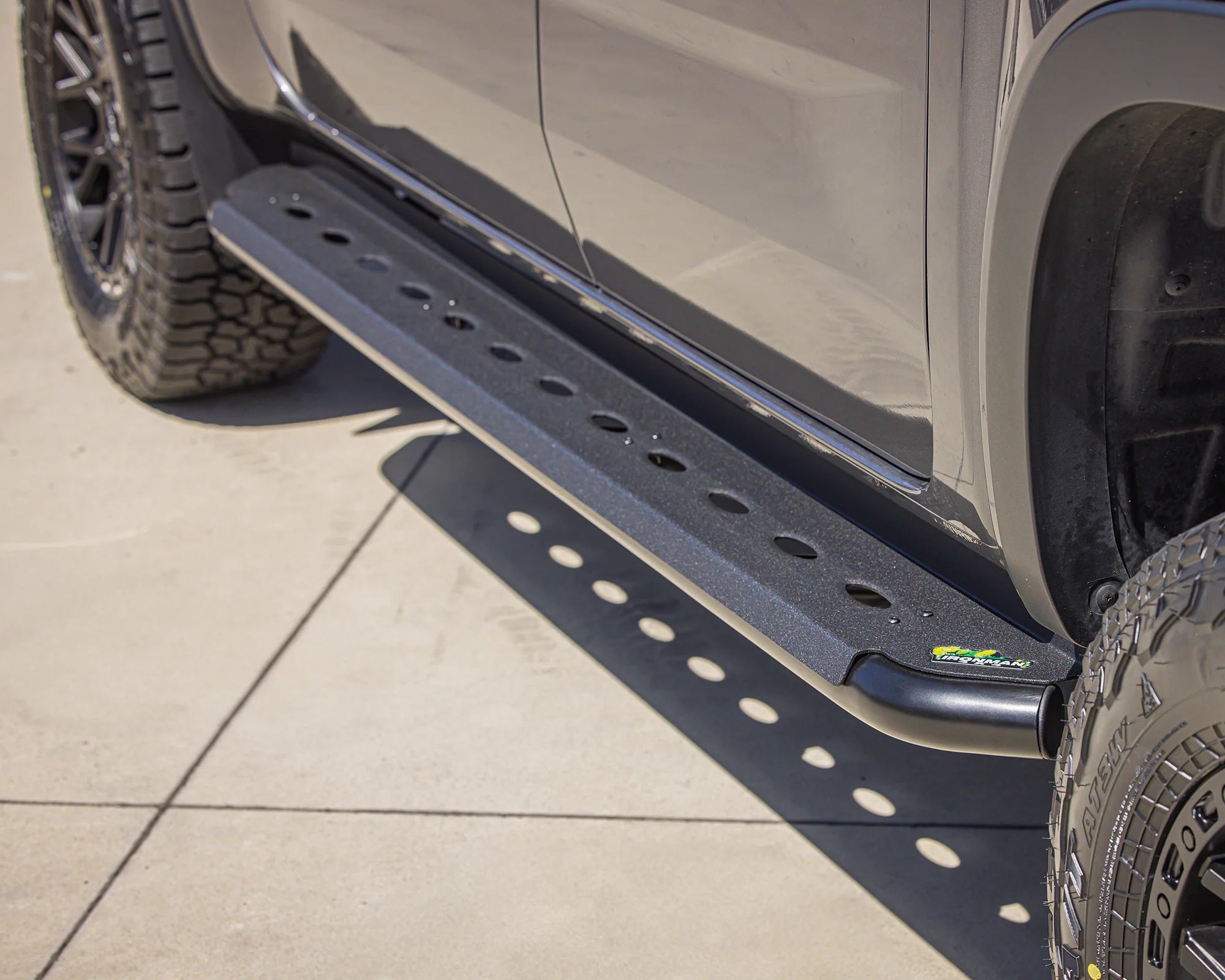 Premium Side Steps – Ironman 4x4 International
