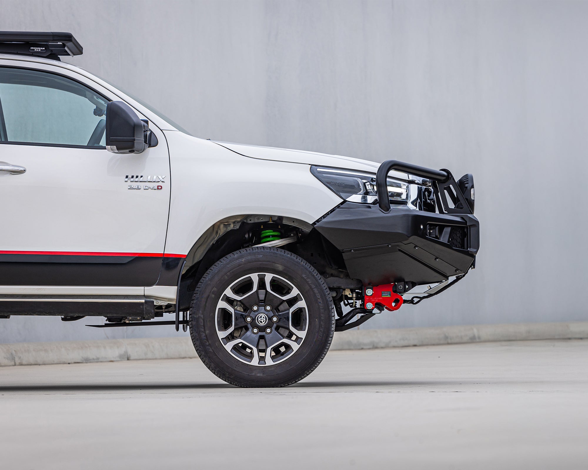 APEX Bull Bar & Lights Kit