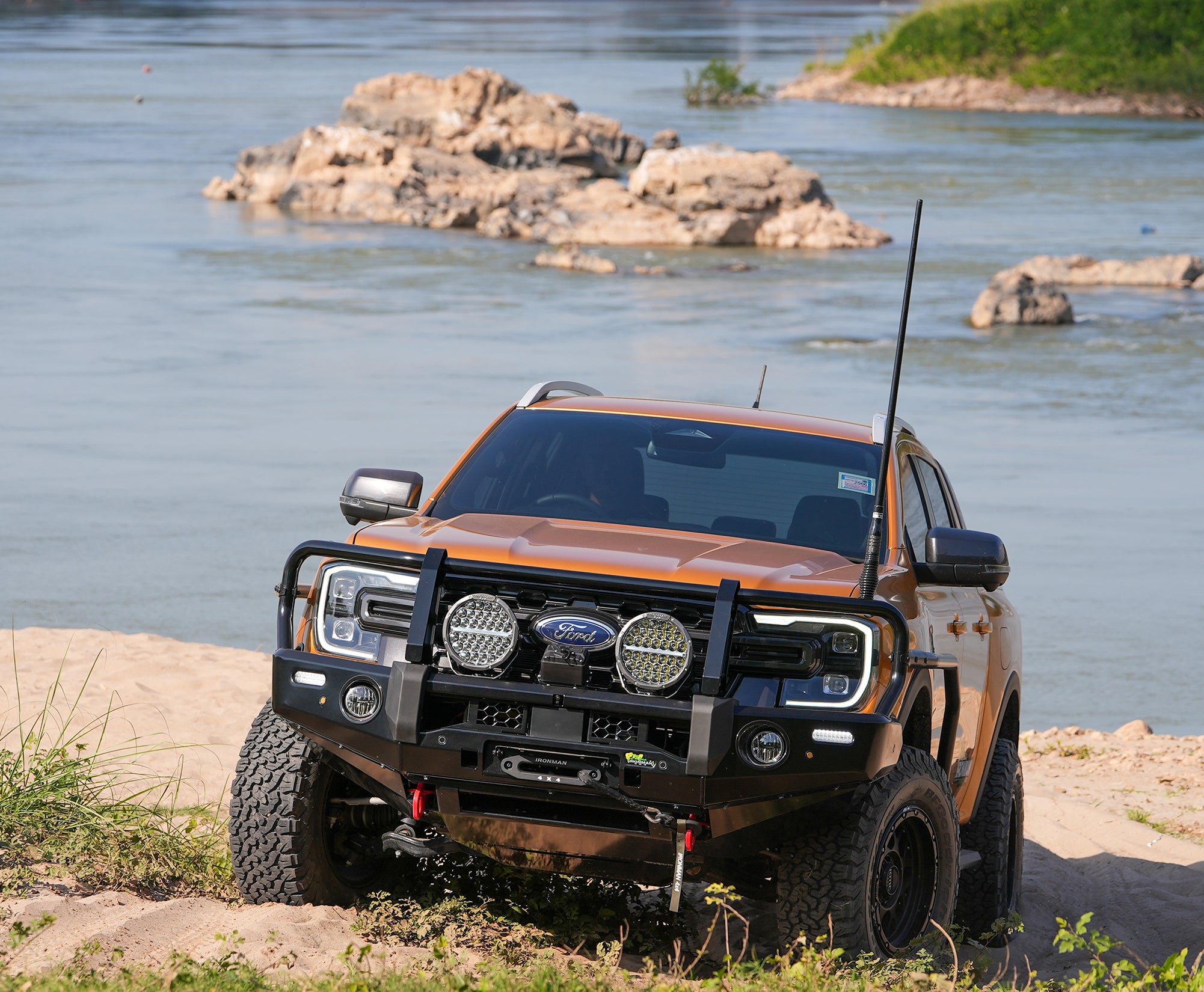 Meteor LED Driving Light (102W, 9