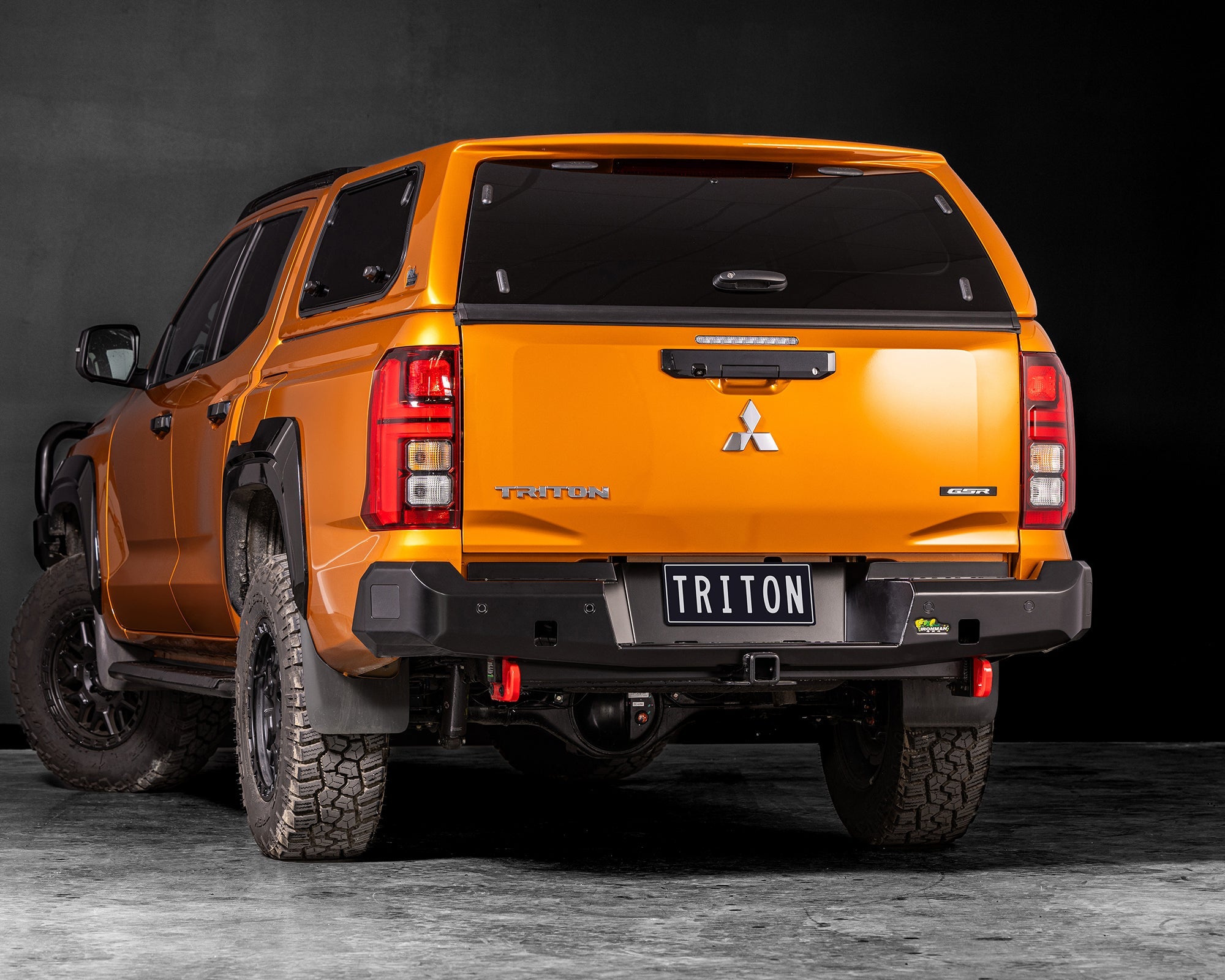 Pinnacle 2 Fibreglass Canopy (Blade Silver)