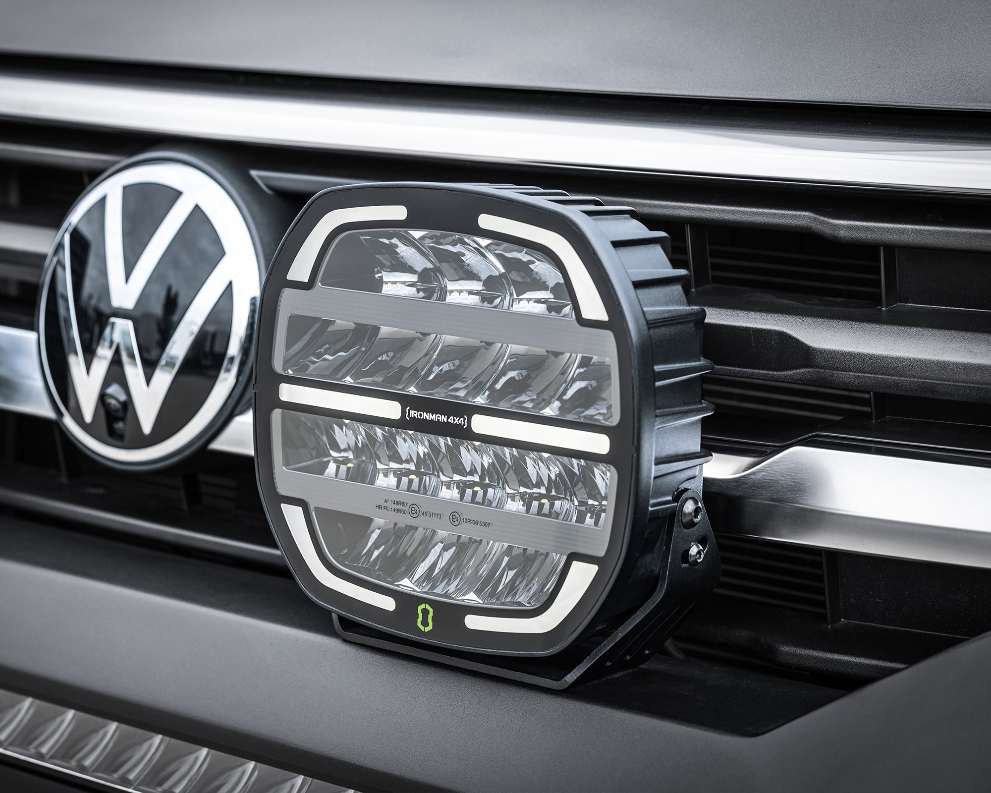 Scope NEO 9" Driving Light Bundle